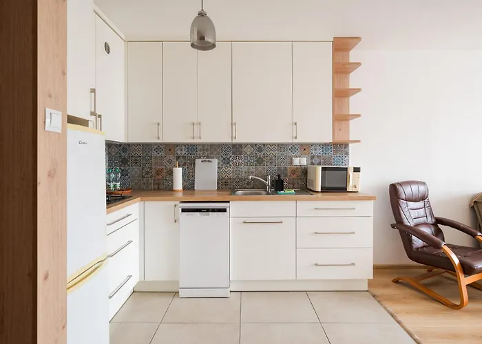 Apartment Bielany Homely By Bookinghost