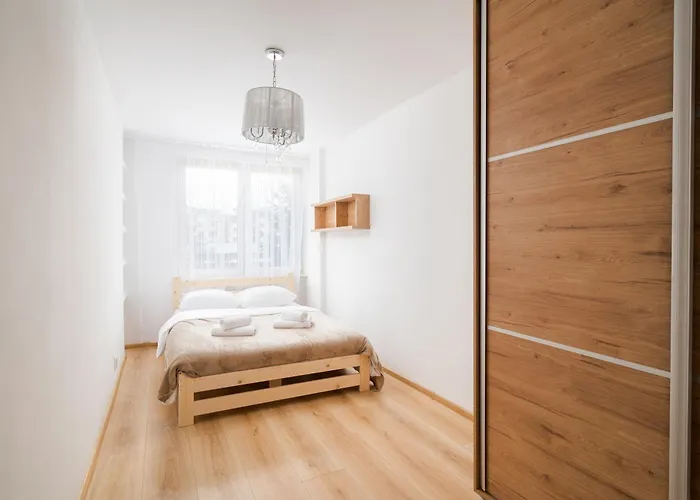 Bielany Homely By Bookinghost Apartment