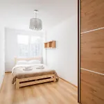 Bielany Homely By Bookinghost Appartement